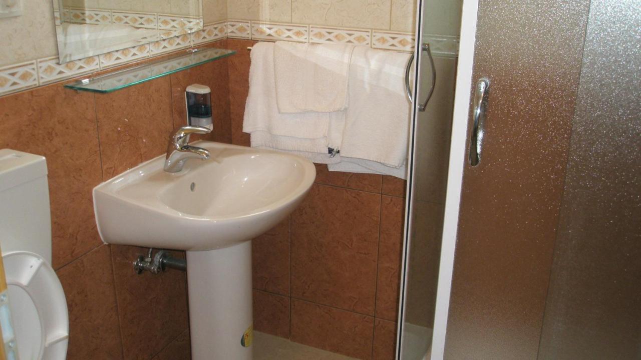 Guesthouse Marija Podstrana Buitenkant foto