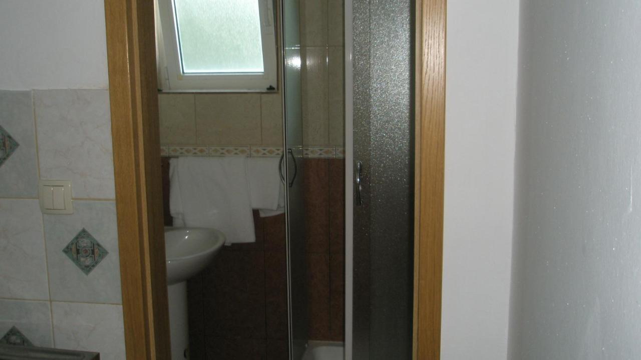 Guesthouse Marija Podstrana Buitenkant foto