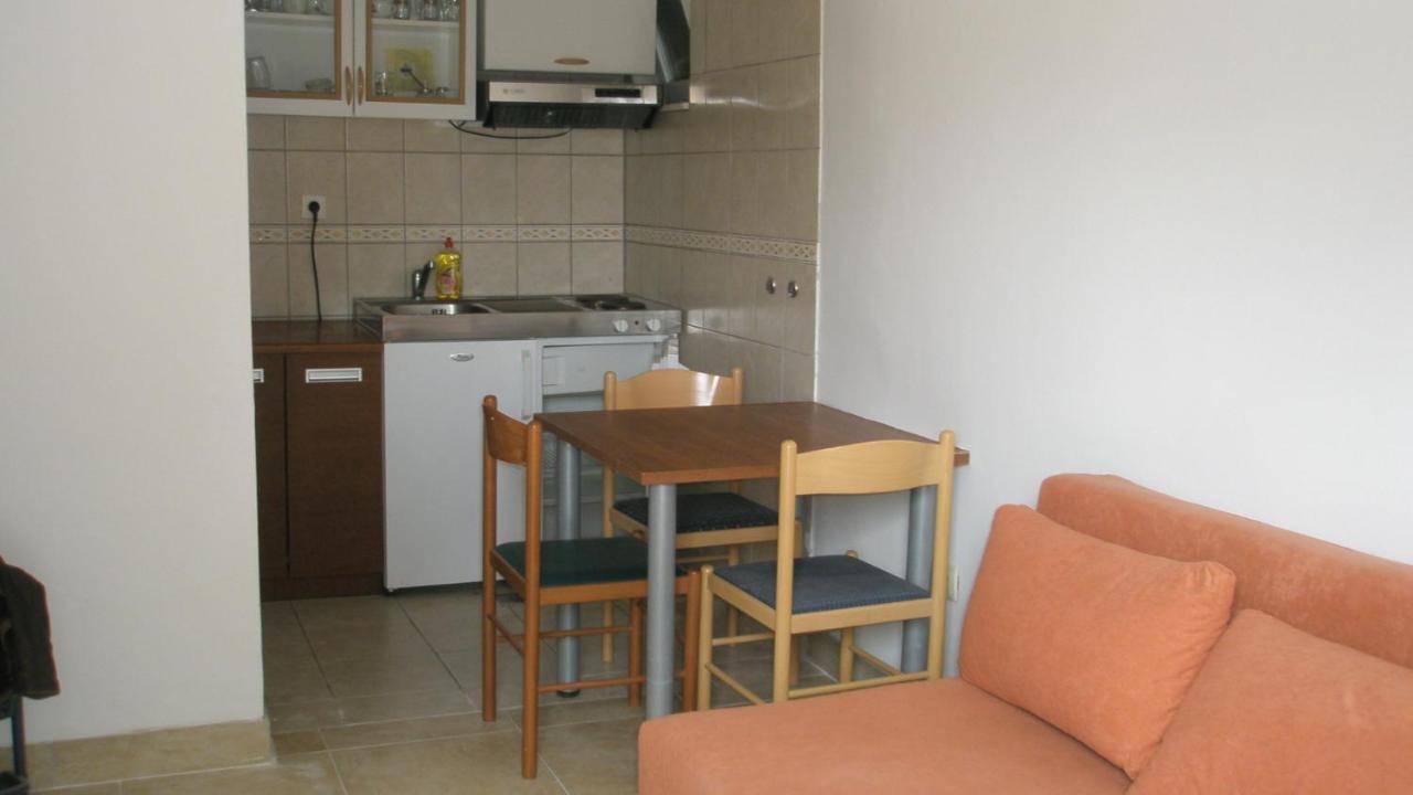 Guesthouse Marija Podstrana Buitenkant foto